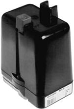 Condor MDR 5/11-K Druckschalter Einschalter Ausschalter 500V IP54 Schrauben