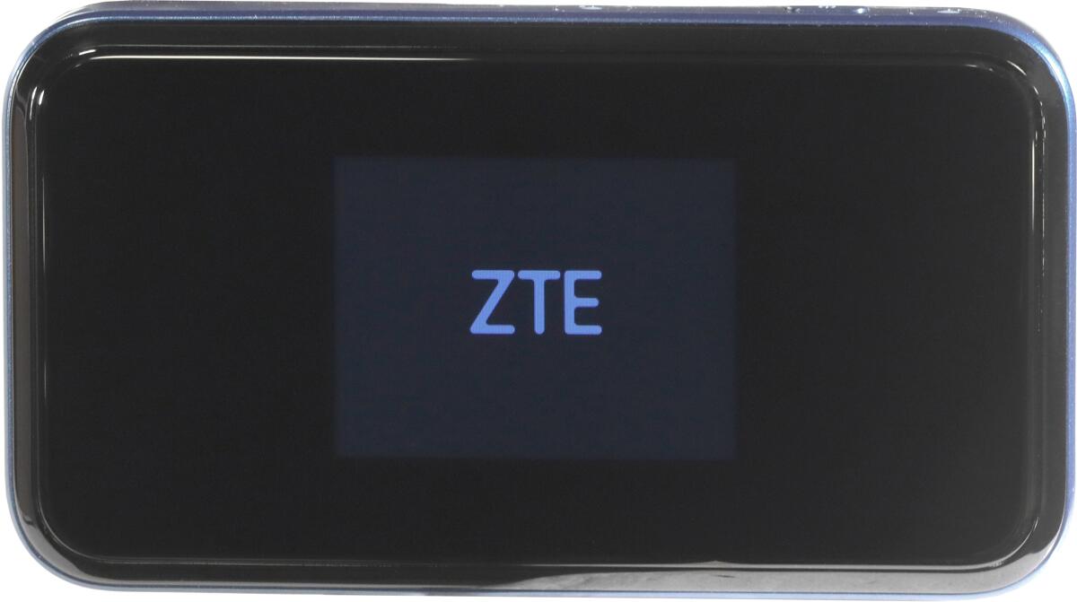 ZTE MU5001 HyperMobile 5G mobiler 5G-WLAN-Hotspot Modem 4GB WiFi LTE schwarz