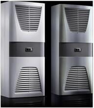 Rittal SK 3305.540 Kühlgerät Blue e Wandanbau 1,6kW 400-460V 50/60Hz Stahlblech